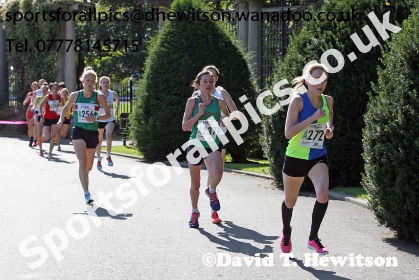 Senior women, Northern Road Relays, Blackpool. Photo: David T. Hewitson/Sports for All Pics